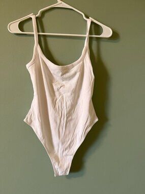 All Things Golden The Luxe Rib Low Back Bodysuit White M NWT
